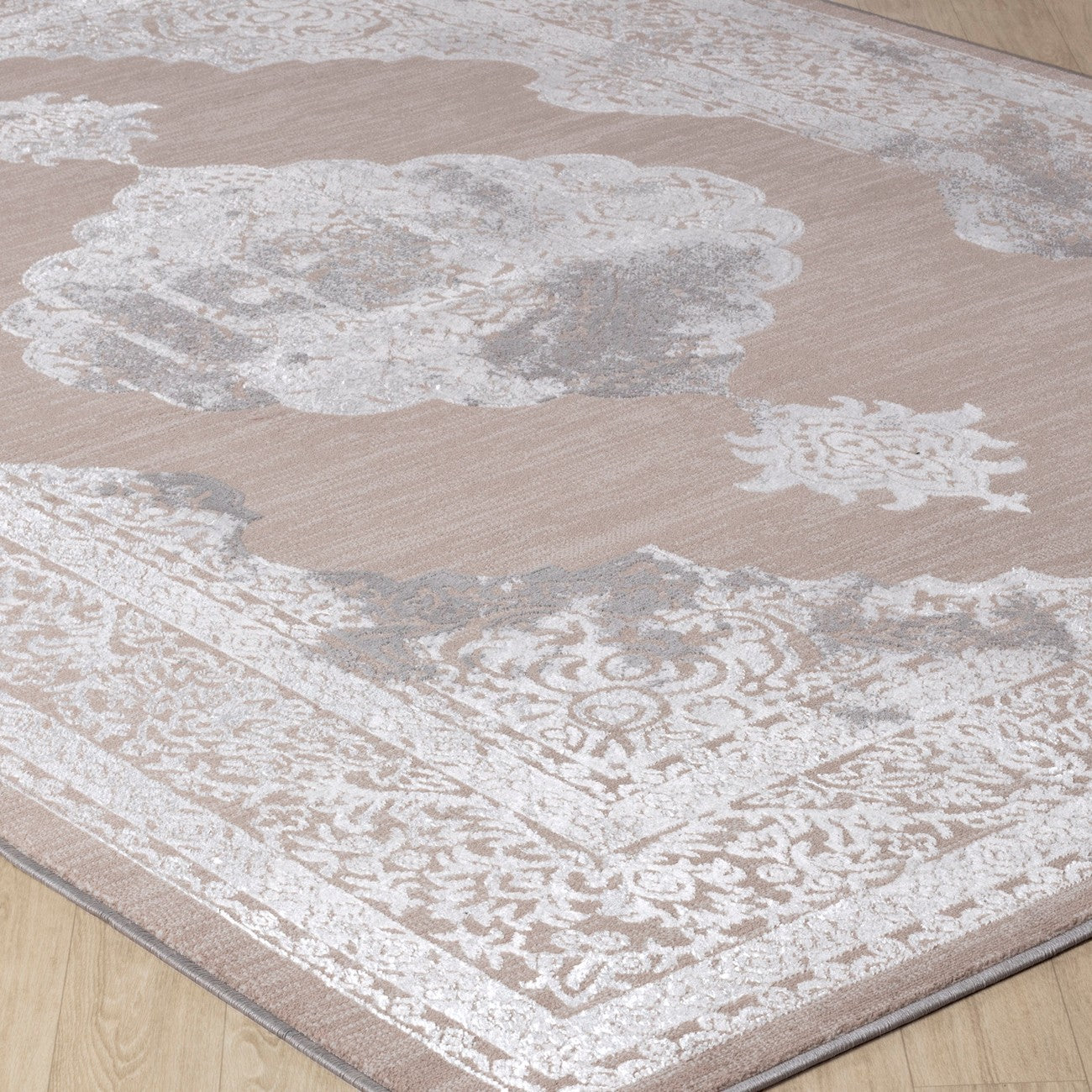 AZRA Vintage Traditional Oriental Boho Beige/White Area Rug Corner