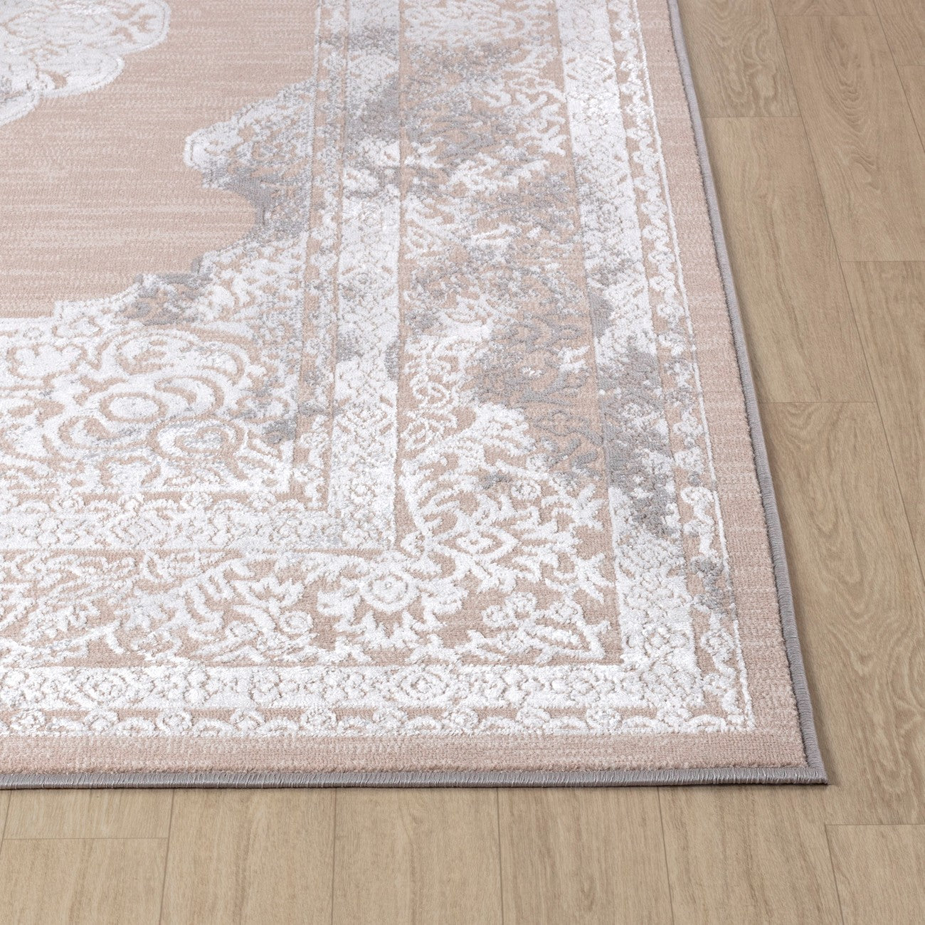 AZRA Vintage Traditional Oriental Boho Beige/White Area Rug Front