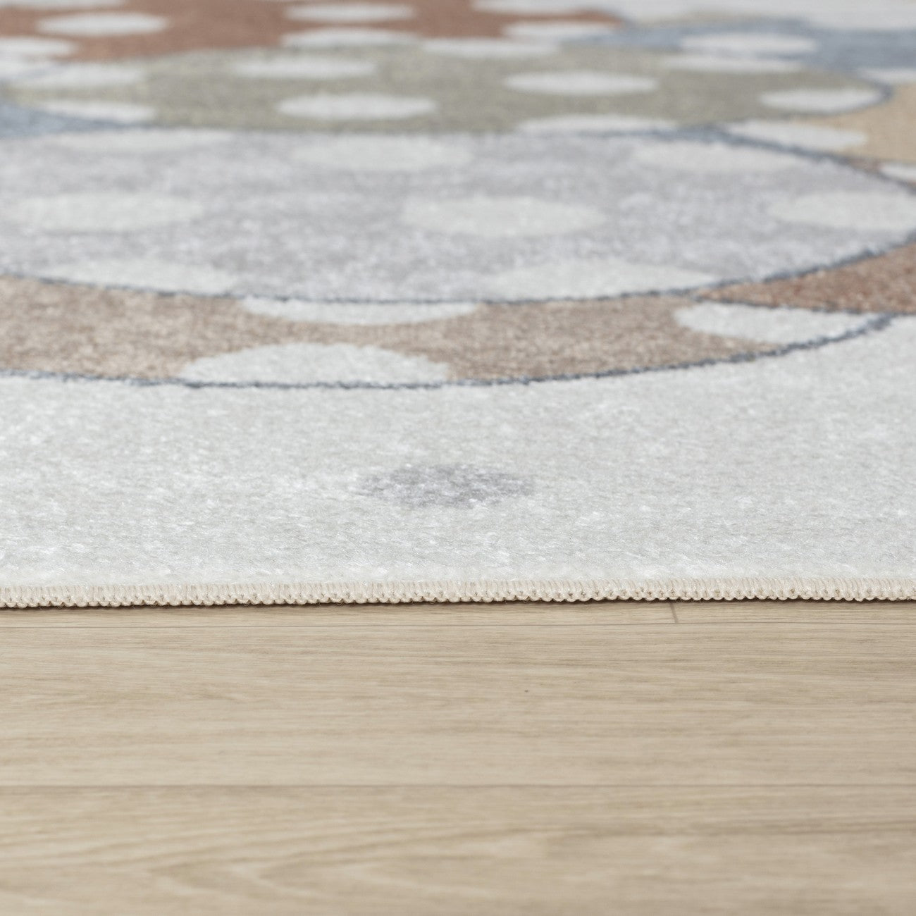 BALLON BUDDY Machine Washable Multicolour/Beige Kids Room Rug Pile