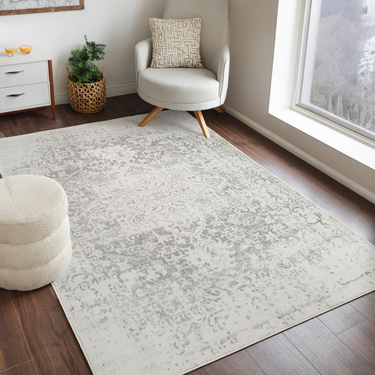 JULIETTE Vintage Traditional Oriental Boho Grey/White Area Rug Roomscene