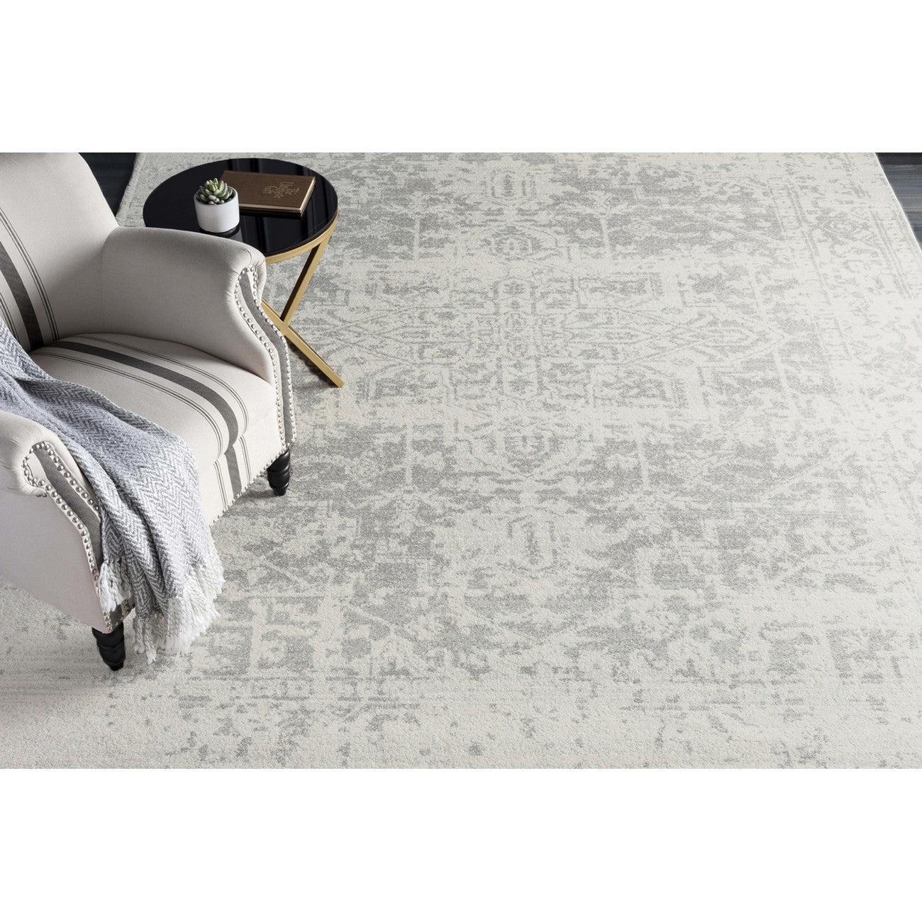 JULIETTE Vintage Traditional Oriental Boho Grey/White Area Rug Styleshot
