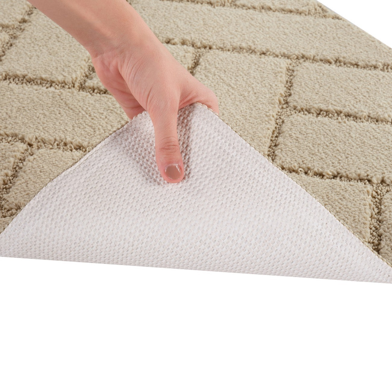 JUNIPER 2 Piece Machine Washable Non-Slip Light Beige Bathroom Rug Set Detail