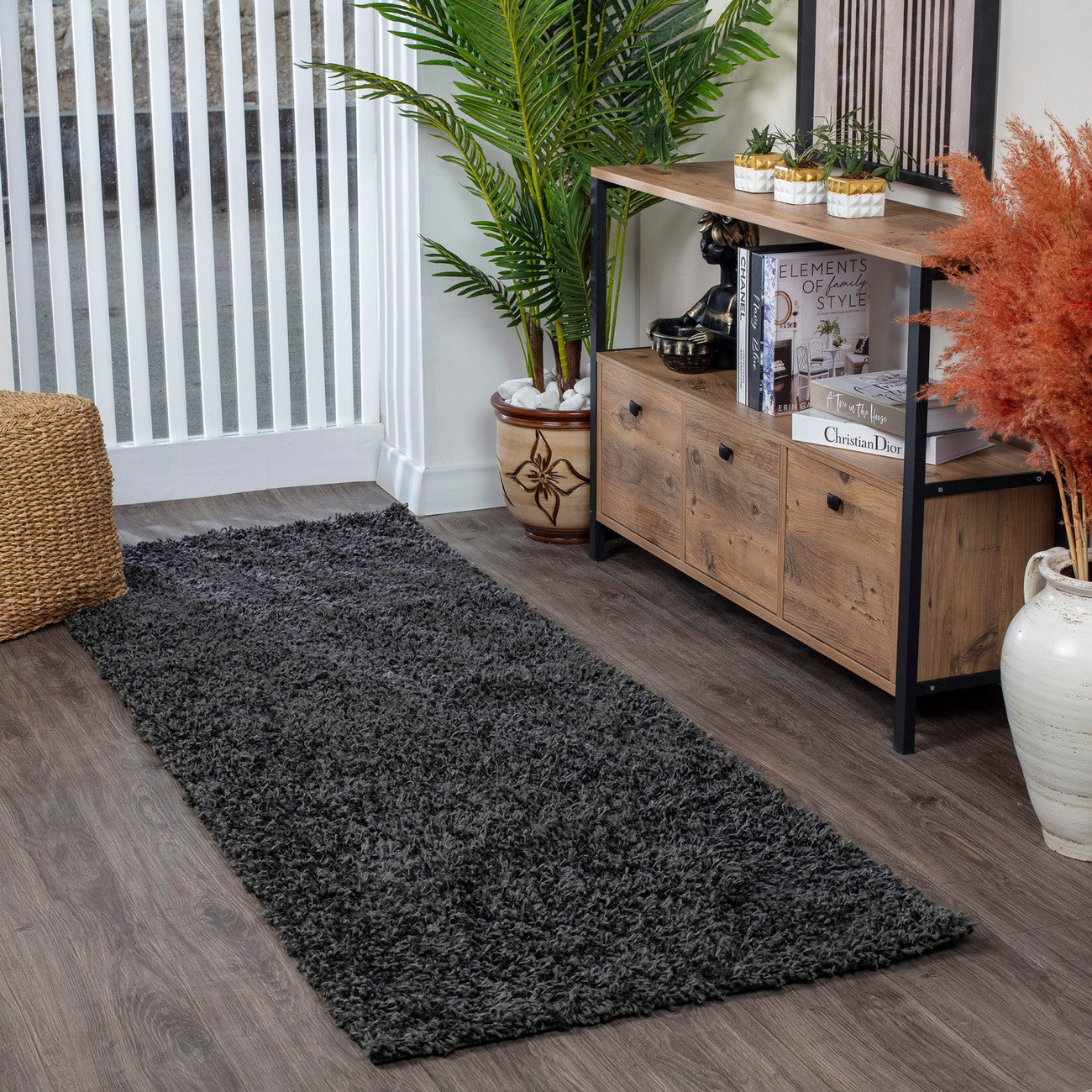 LILLY Shaggy Solid Color Plush Pile Dark Grey Area Rug Roomscene