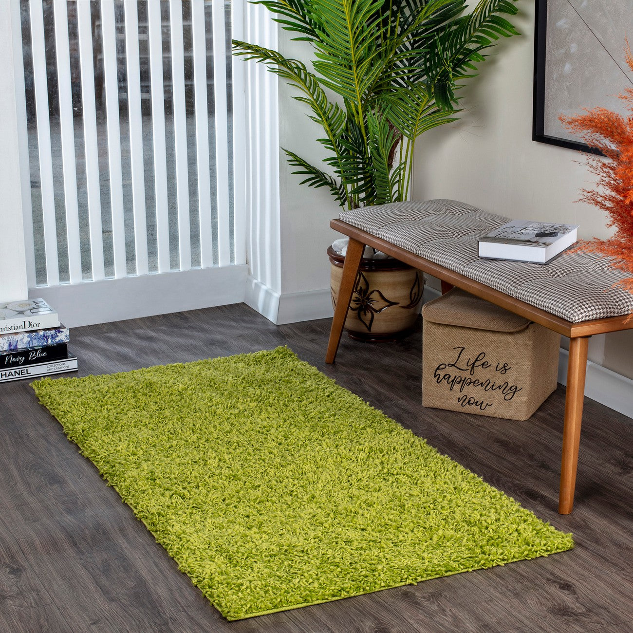 LILLY Shaggy Solid Color Plush Pile Green Area Rug Roomscene