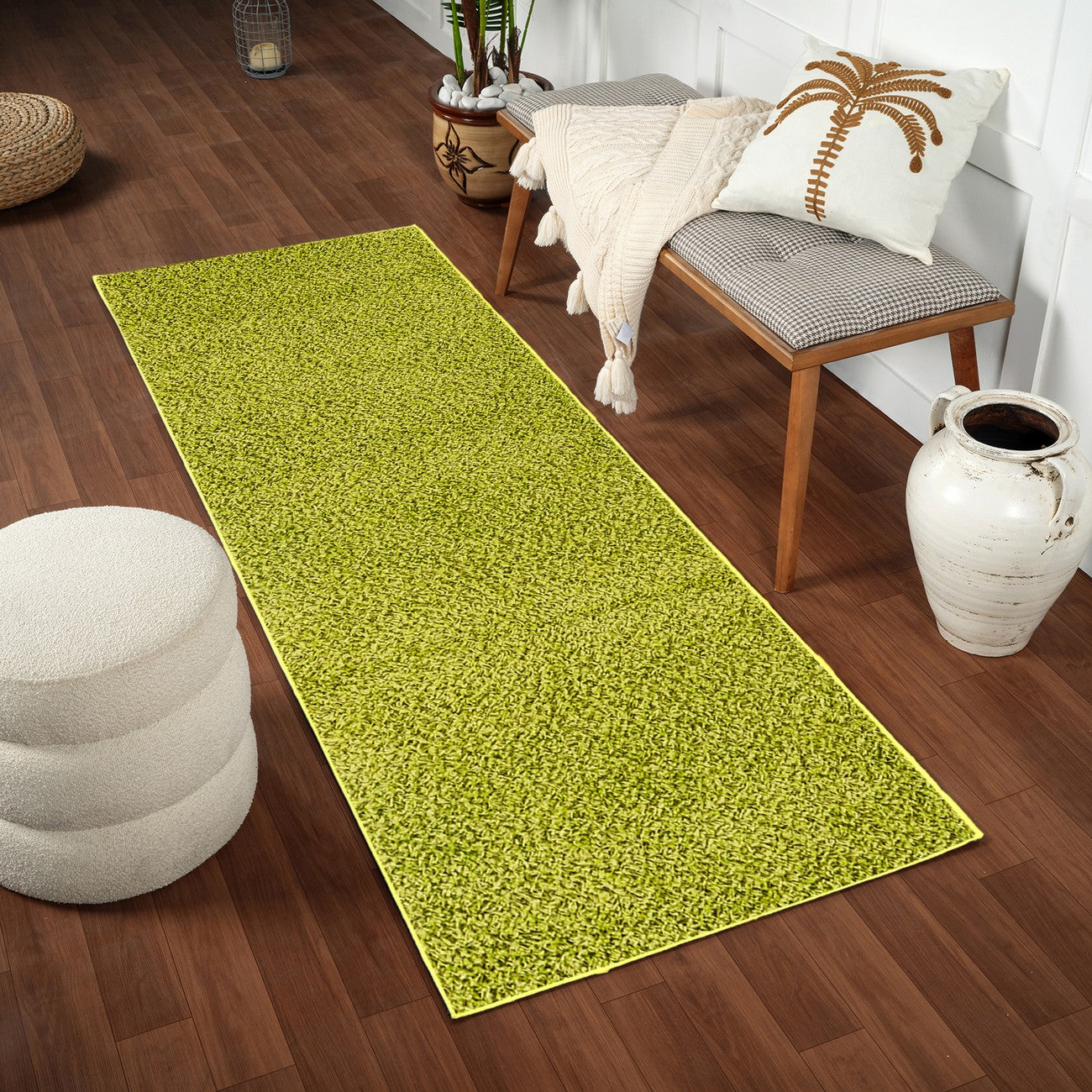LILLY Shaggy Solid Color Plush Pile Green Area Rug Roomscene