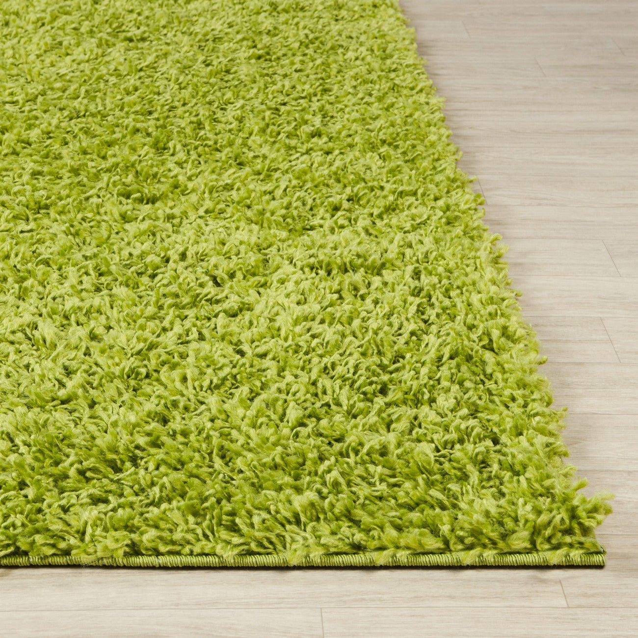 LILLY Shaggy Solid Color Plush Pile Green Area Rug Front