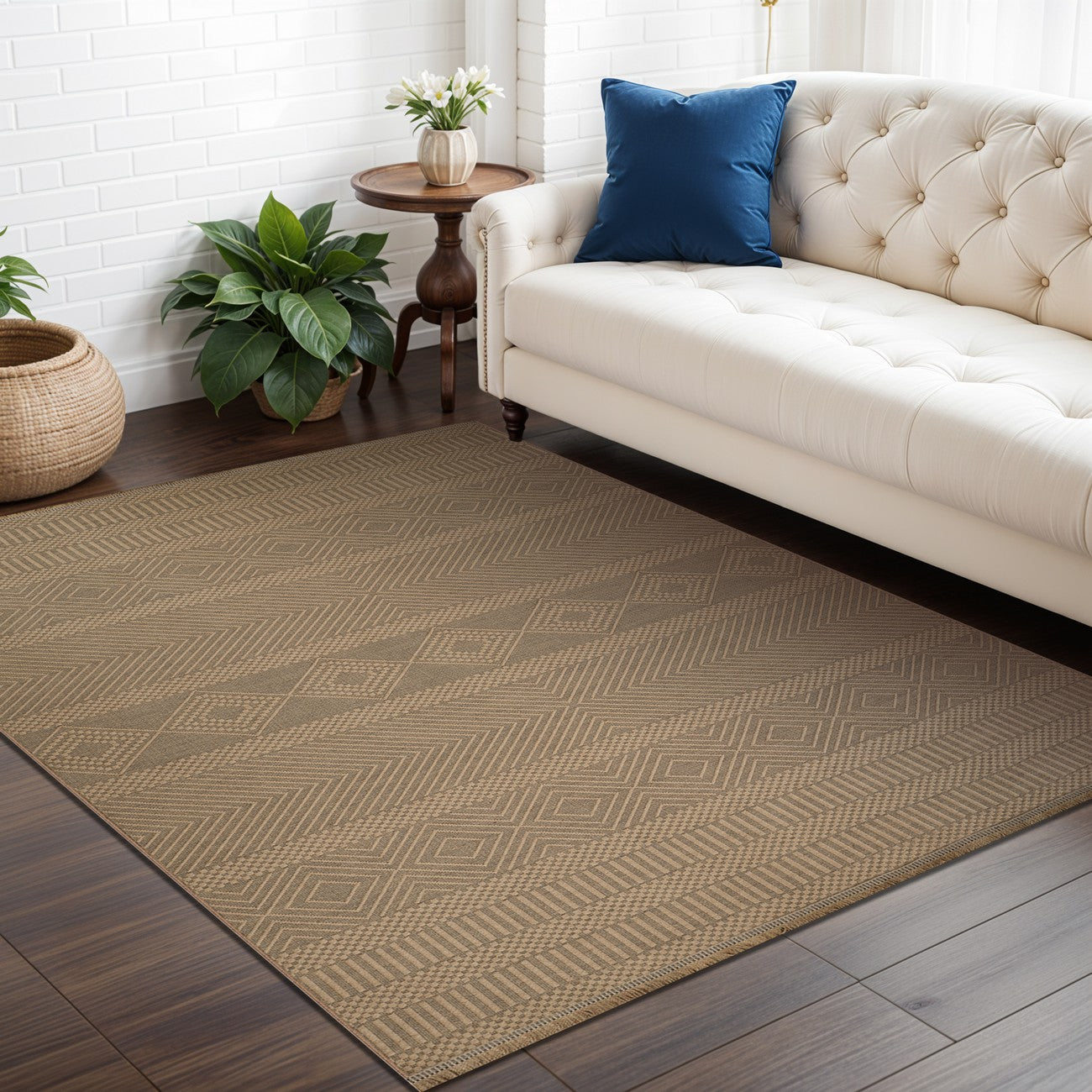 MYTHRI Cottage Tan Machine Washable Jute Area Rug Roomscene