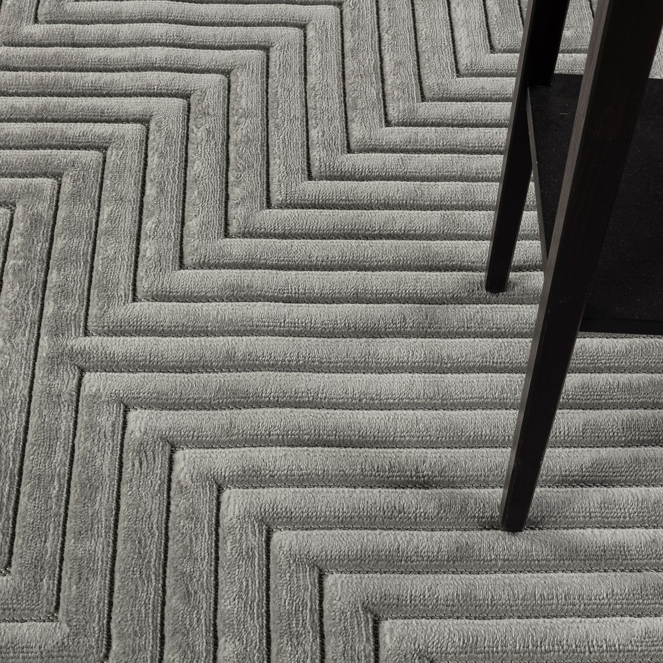 NAOKO Indoor & Outdoor 3D High & Low Pile Textured Grey Area Rug Swatch