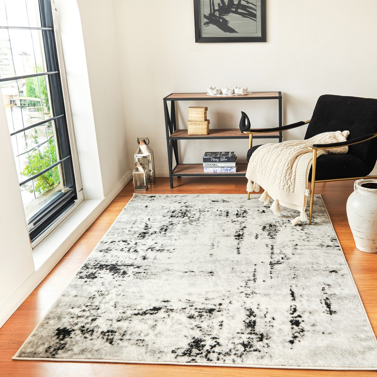 NATALIA Abstract Modern Marble Light Grey Area Rug Roomscene