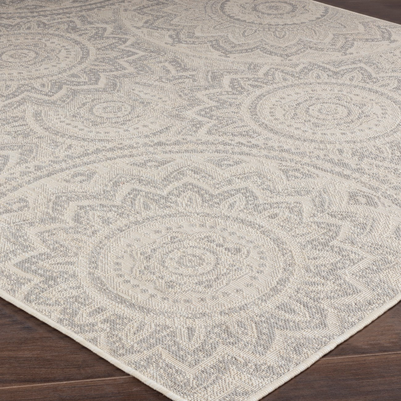 KELLY Indoor & Outdoor Cottage Light Grey/Cream Area Rug Corner
