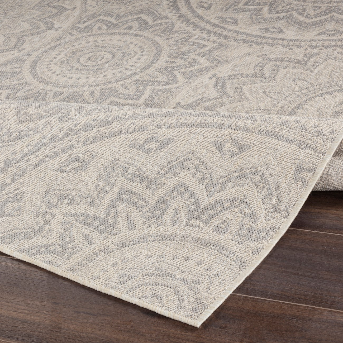 KELLY Indoor & Outdoor Cottage Light Grey/Cream Area Rug Fold