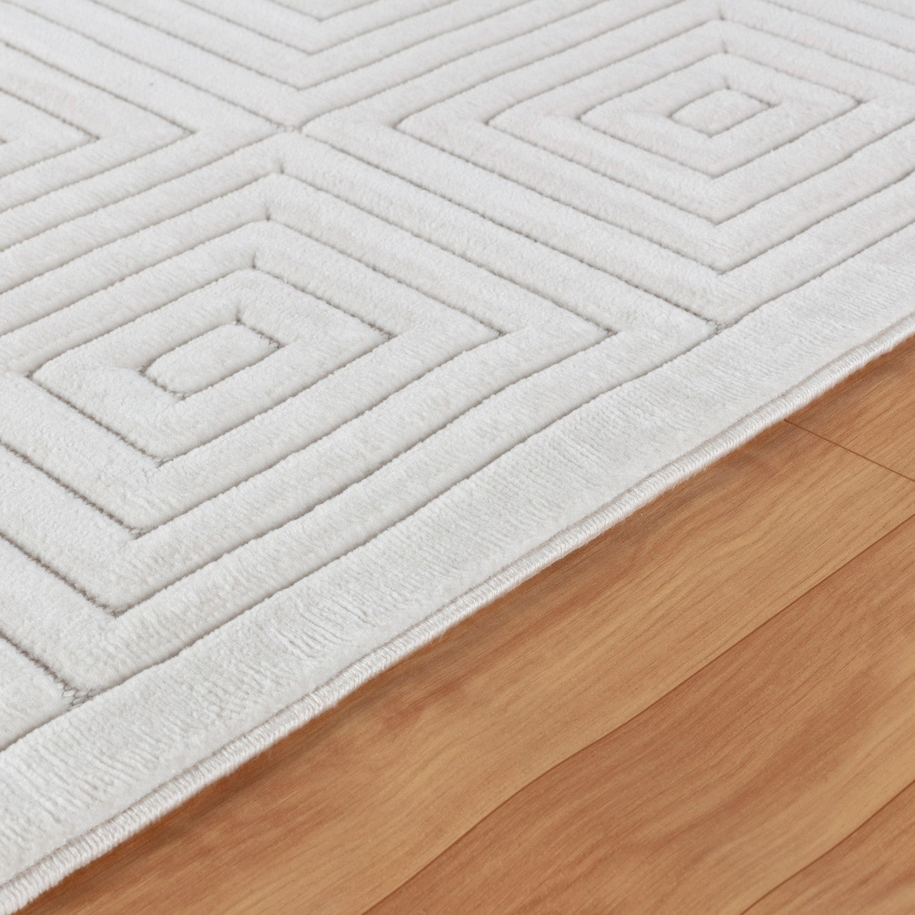 SAKURA Indoor & Outdoor Scandi Modern White Area Rug Texture