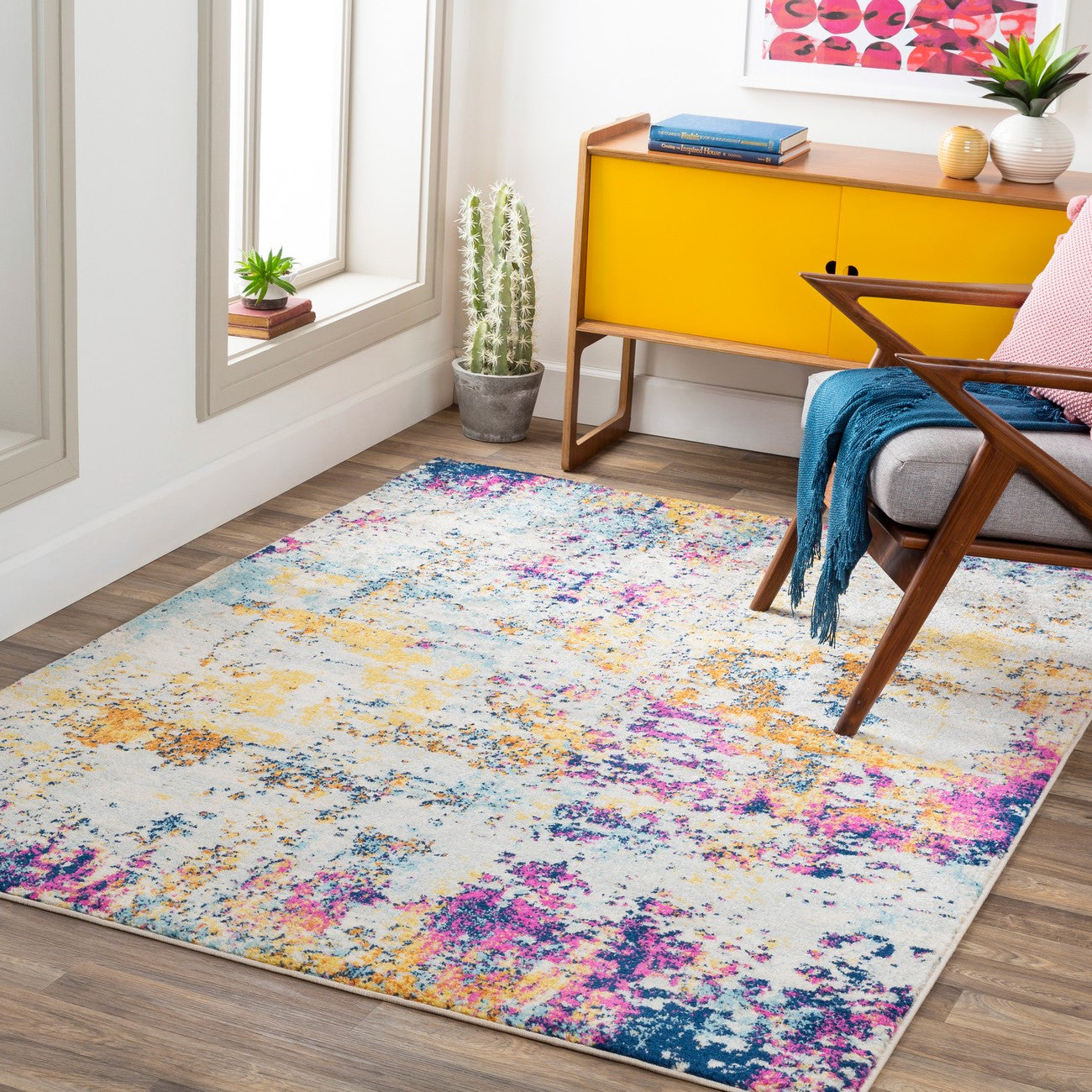 SARAH Abstract Modern Marble Medium Grey Area Rug Roomscene