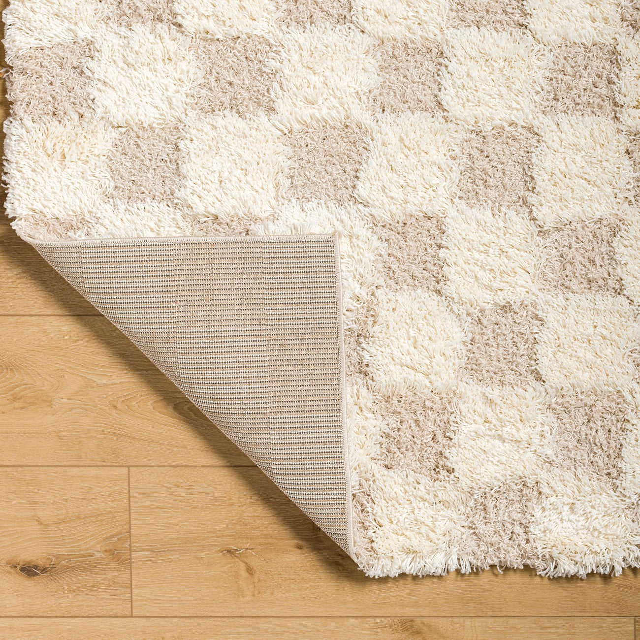 WILLA Shaggy Modern Plush Pile Light Beige Checkered Area Rug Fold