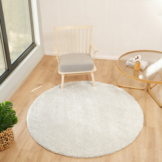 CLAIRE Round Shaggy Solid Color Plush Pile Light Grey Area Rug Roomscene