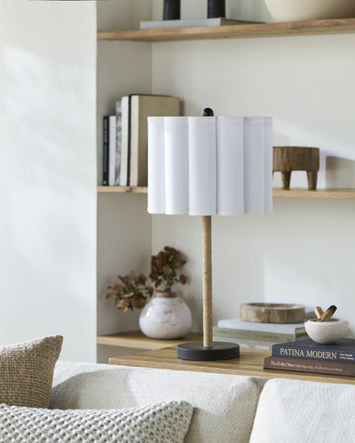 Guiratinga Table Lamp