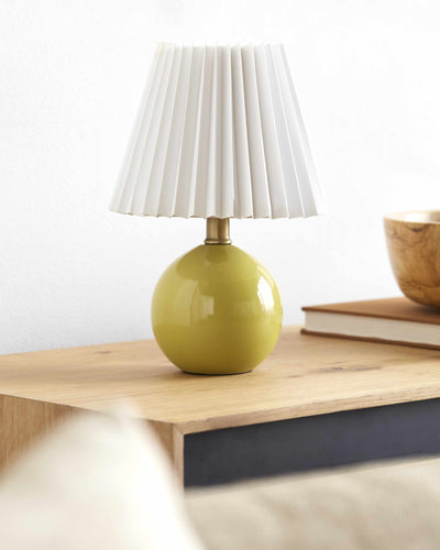 Granjenal Yellow Ceramic Table Lamp