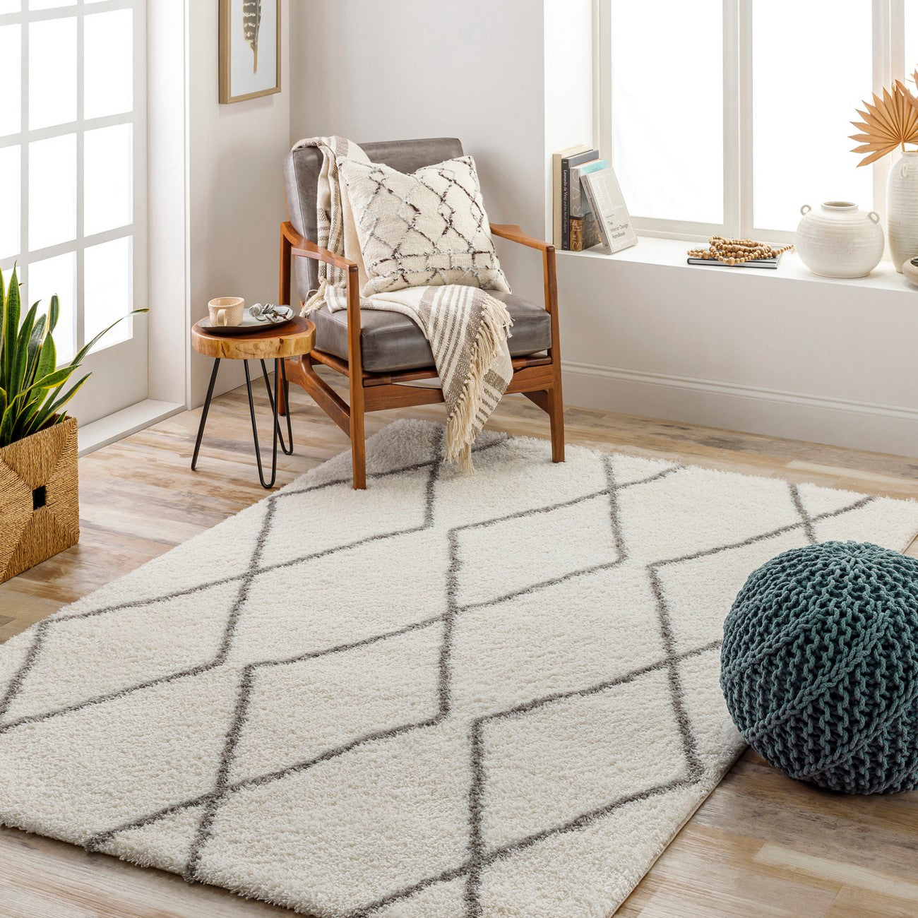 JUNO Shaggy Modern Plush Pile Ivory Area Rug