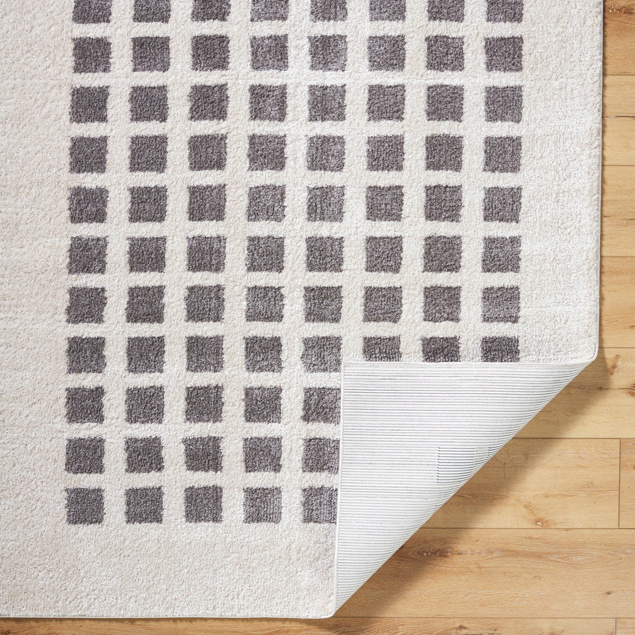 LAURINE Machine Washable Modern Shaggy Charcoal Area Rug Fold