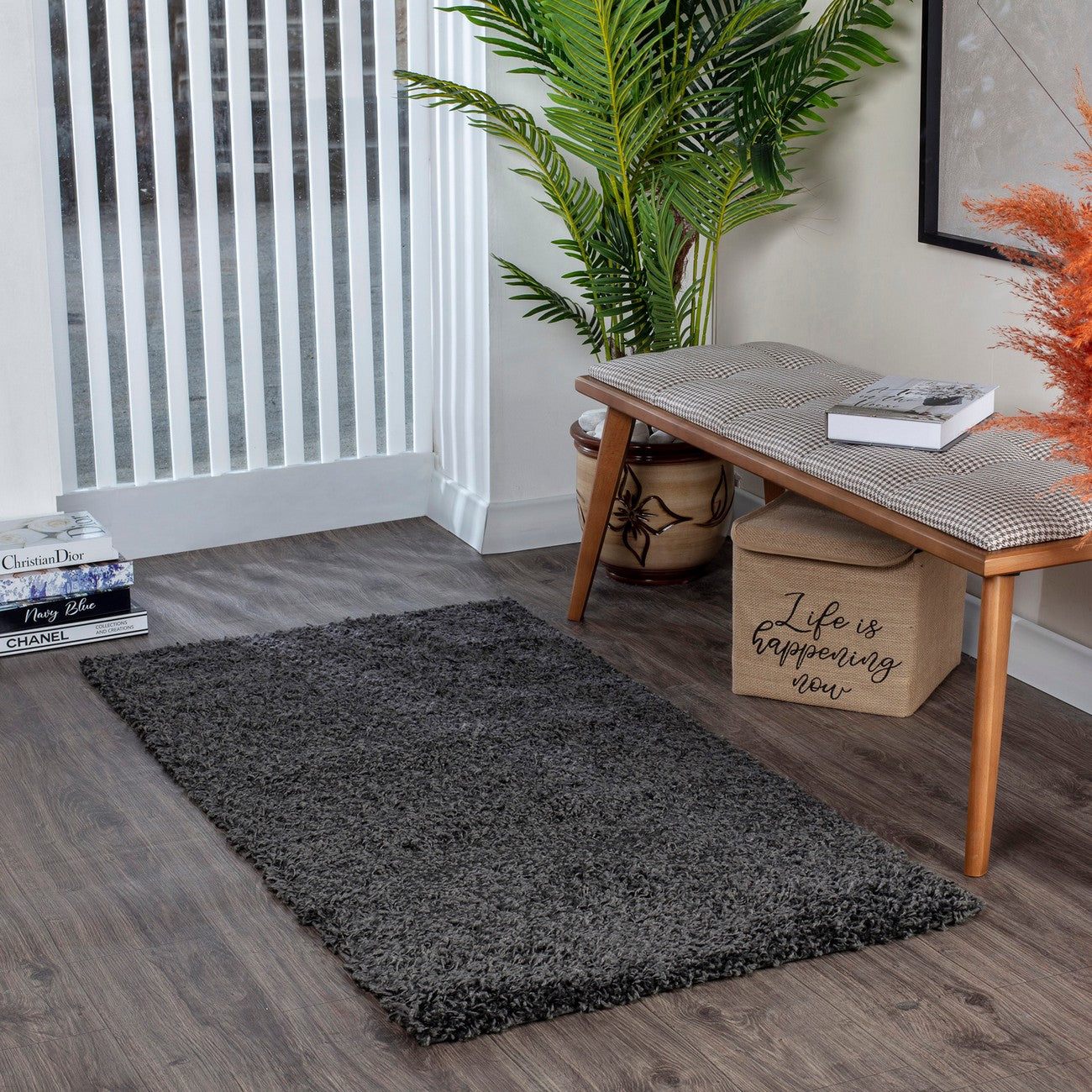 LILLY Shaggy Solid Color Plush Pile Dark Grey Area Rug Roomscene