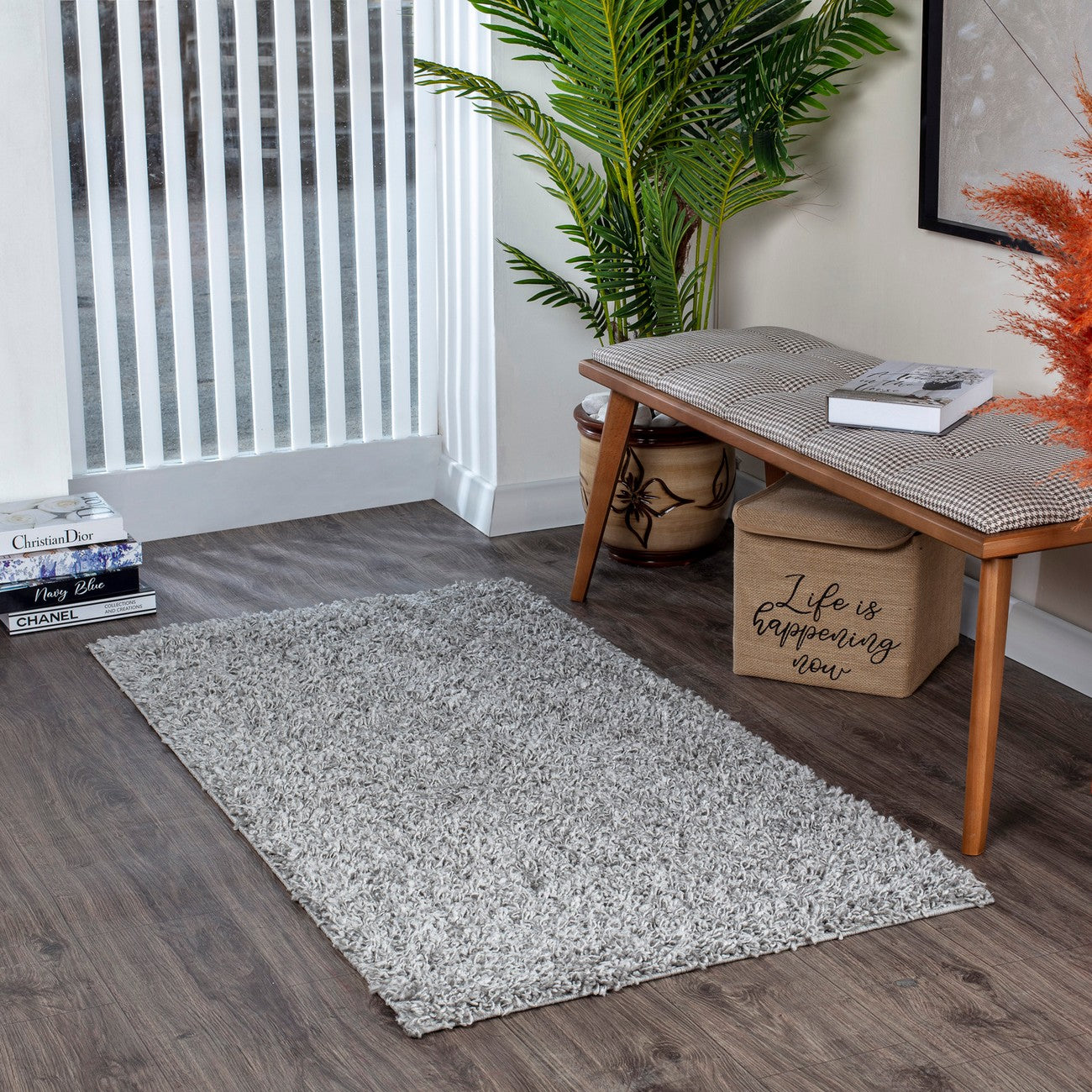 LILLY Shaggy Solid Color Plush Pile Grey Area Rug Roomscene