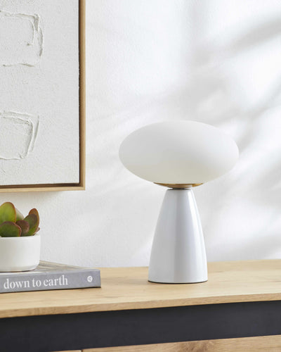 Montamarta White Contemporary Table Lamp