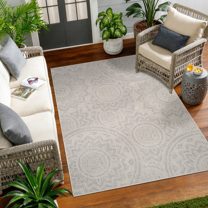 KELLY Indoor & Outdoor Cottage Light Grey/Cream Area Rug Roomscene
