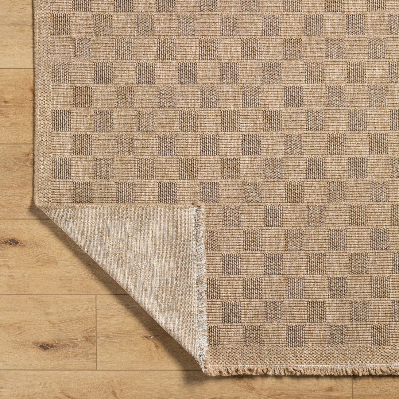 TORI Indoor & Outdoor Cottage Jute-Look Light Brown Checkered Area Rug Fold