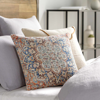 Gumian Vintage Medallion Accent Pillow