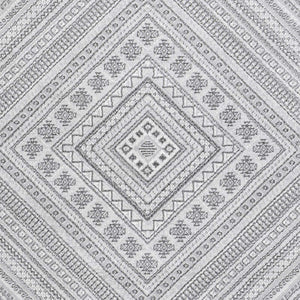 Holytown 5x7 Gray Geometric Rug - Clearance