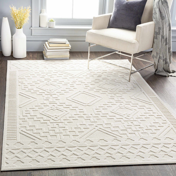 Plumtree Textured White Outdoor Rug